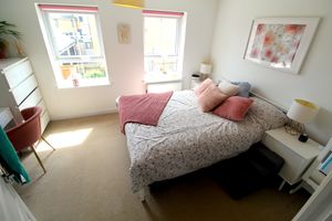 Bedroom- click for photo gallery
